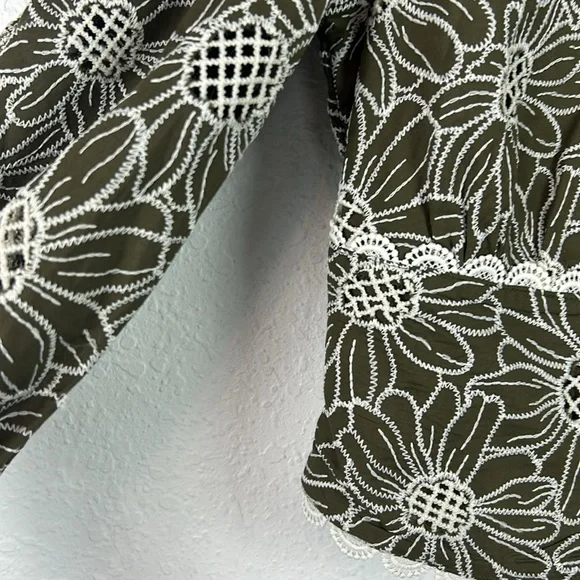 Express Open Back Embroidered Eyelet top brown olive green - Picture 7 of 9